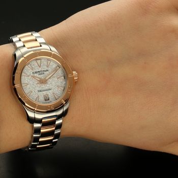 Zegarek damski na bransolecie C032.951.22.031.00 w połączeniu koloru srebrnego i różowego złota. (5).jpg