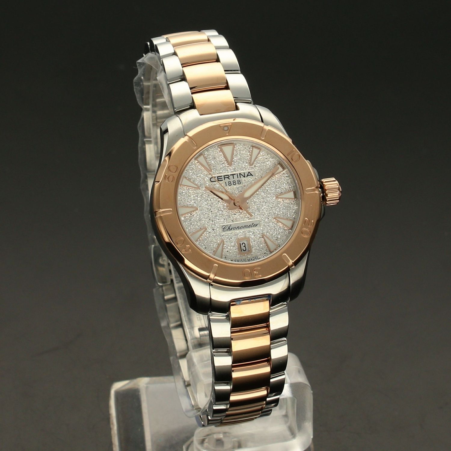 Zegarek damski na bransolecie C032.951.22.031.00 w połączeniu koloru srebrnego i różowego złota (1).jpg