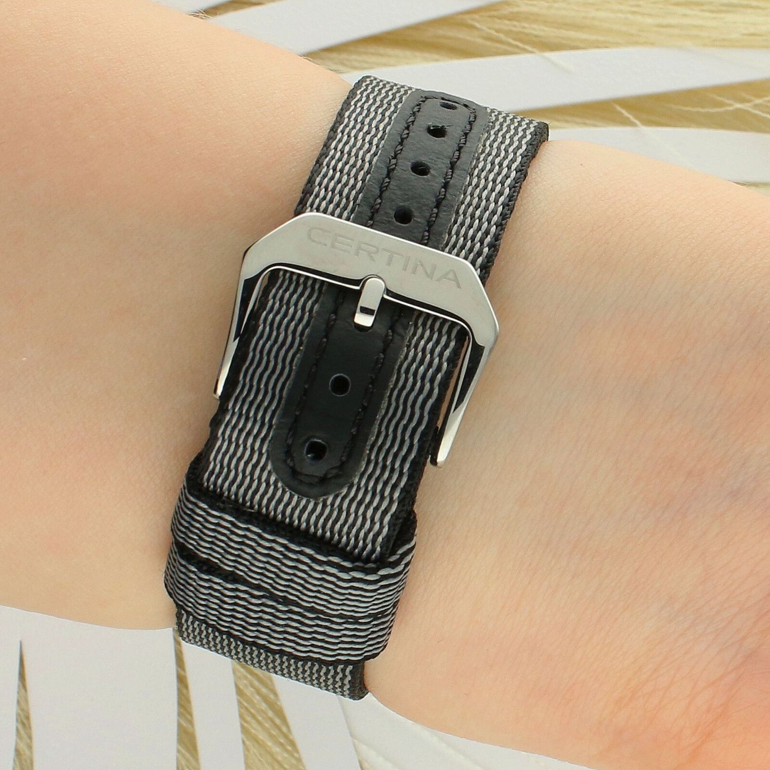 Zegarek damski Certina DS Powermatic 80 Novichron C036.207.18.126 (2).jpg