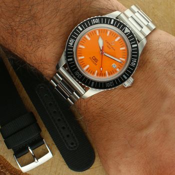 Certina DS PH200M C036.407.11.280.00 – automat diver 200 m  Certina (1).jpg