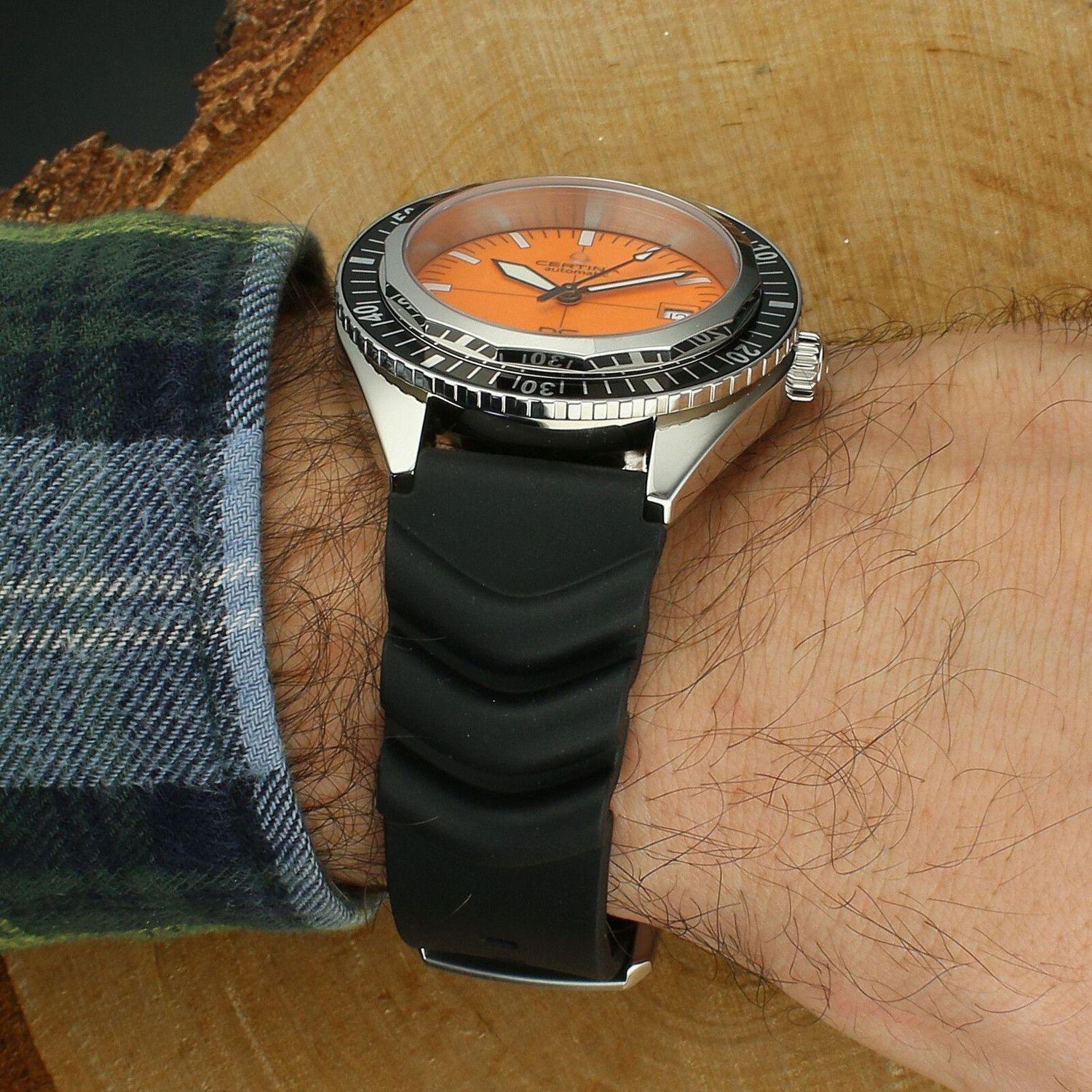 Zegarek męski Certina DS Super PH500M Powermatic 80 Orange Diver (2).jpg