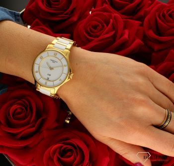 Zegarek damski ceramiczny Certina DS-6 Lady Chronometer C039.251.33.017.00. Ds DS-6 Ceramic wyposażony jest w kwarcowy mechanizm, zasilany za pomocą baterii. Damski zegarek w pięknej kolorystyce połączenia biali i złota (1).jpg