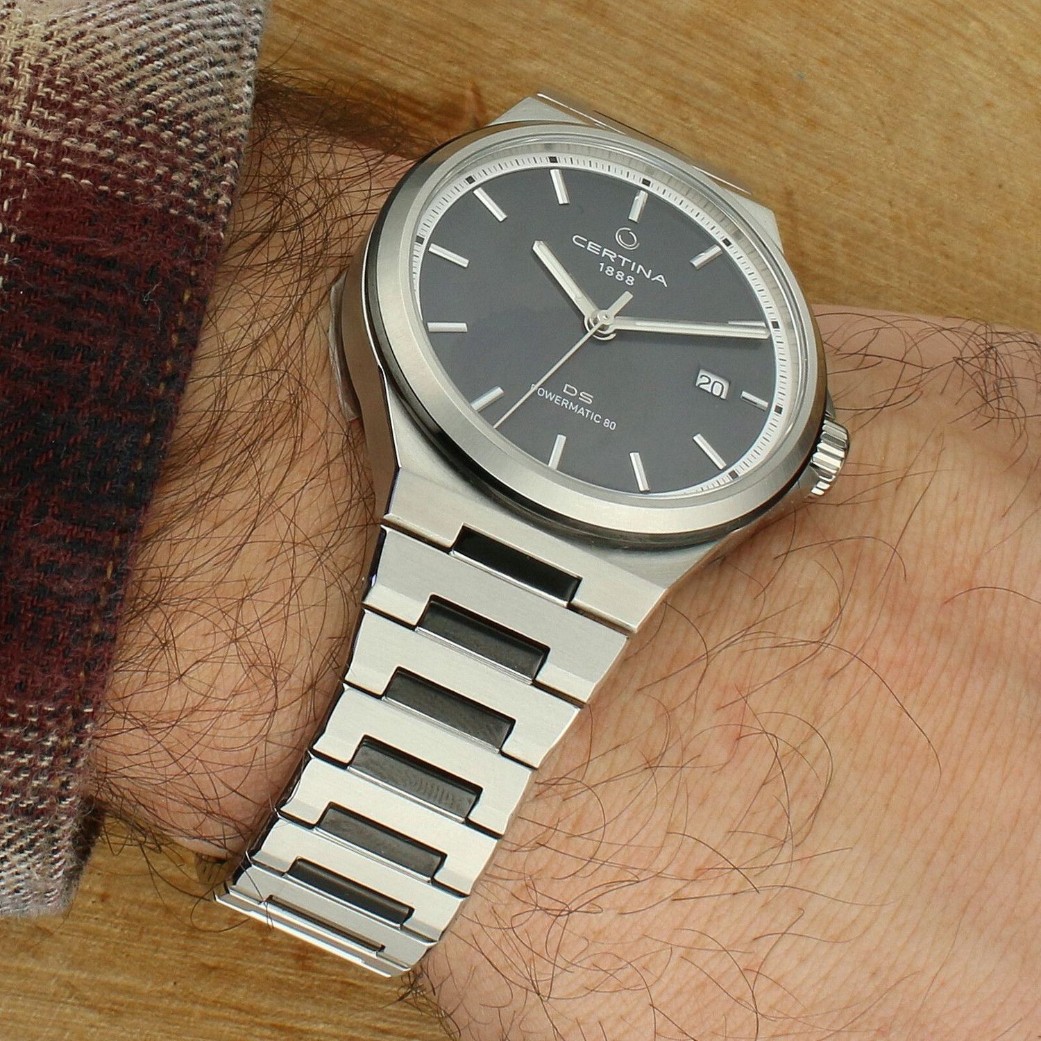 Zegarek męski Certina DS Powermatic 80 C043.407.22.061.00 – Automat, Stal, 100M szafir black tarcza.jpg