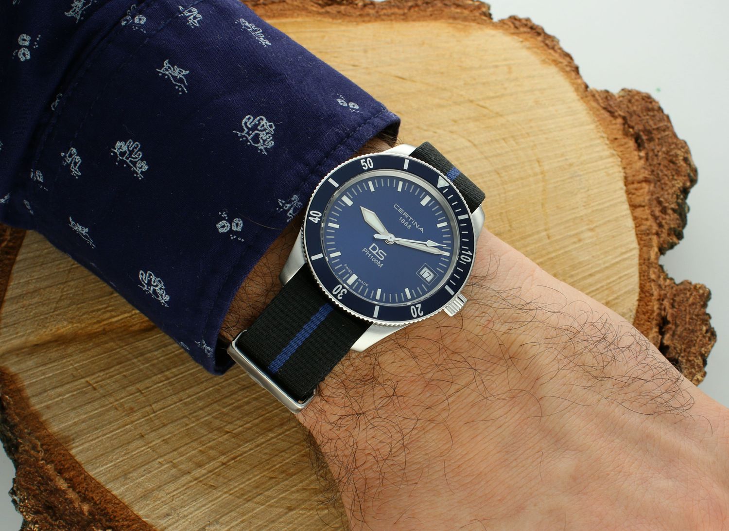 Zegarek CERTINA C044.410.18.040.00 Są prawowitymi następcami niezwykle wytrzymałych modeli z lat 60, które przyciągały uwagę swoim morskim charakterem i sportowym, eleganckim stylem..webp