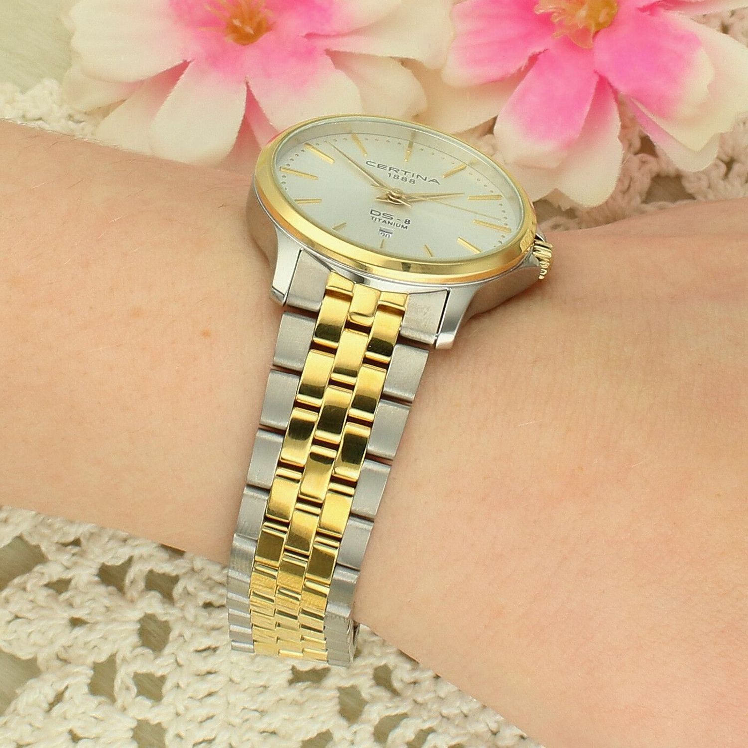 Zegarek damski Certina DS-8 Lady Titanium 31 mm C045.010.55.031 (1).jpg