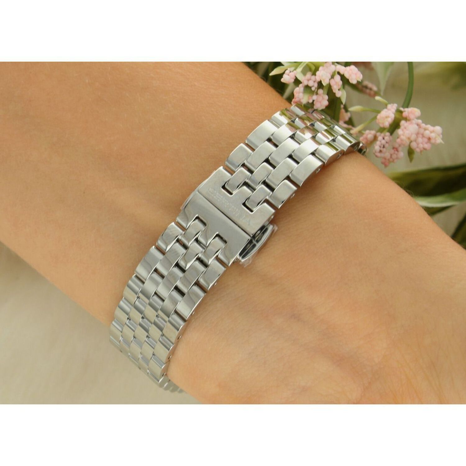 Elegancki damski zegarek Certina C049.210.11.126.01 Swiss Made z diamentami, kwarcowym mechanizmem i szkłem szafirowym. Idealny na co dzień i wyjątkowe okazje.1.jpg