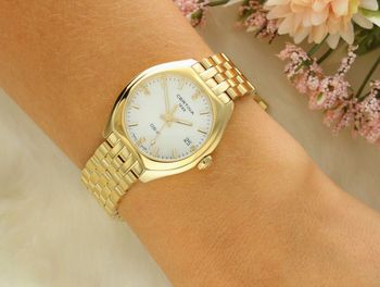 Zegarek damski Certina DS-2 Lady Diamonds z diamentami i tarczą z masy perłowej. Swiss Made, mechanizm Precidrive™, szkło szafirowe, powłoka PVD w złotym kolorze, wodoodporność 100 m.2ss.jpg