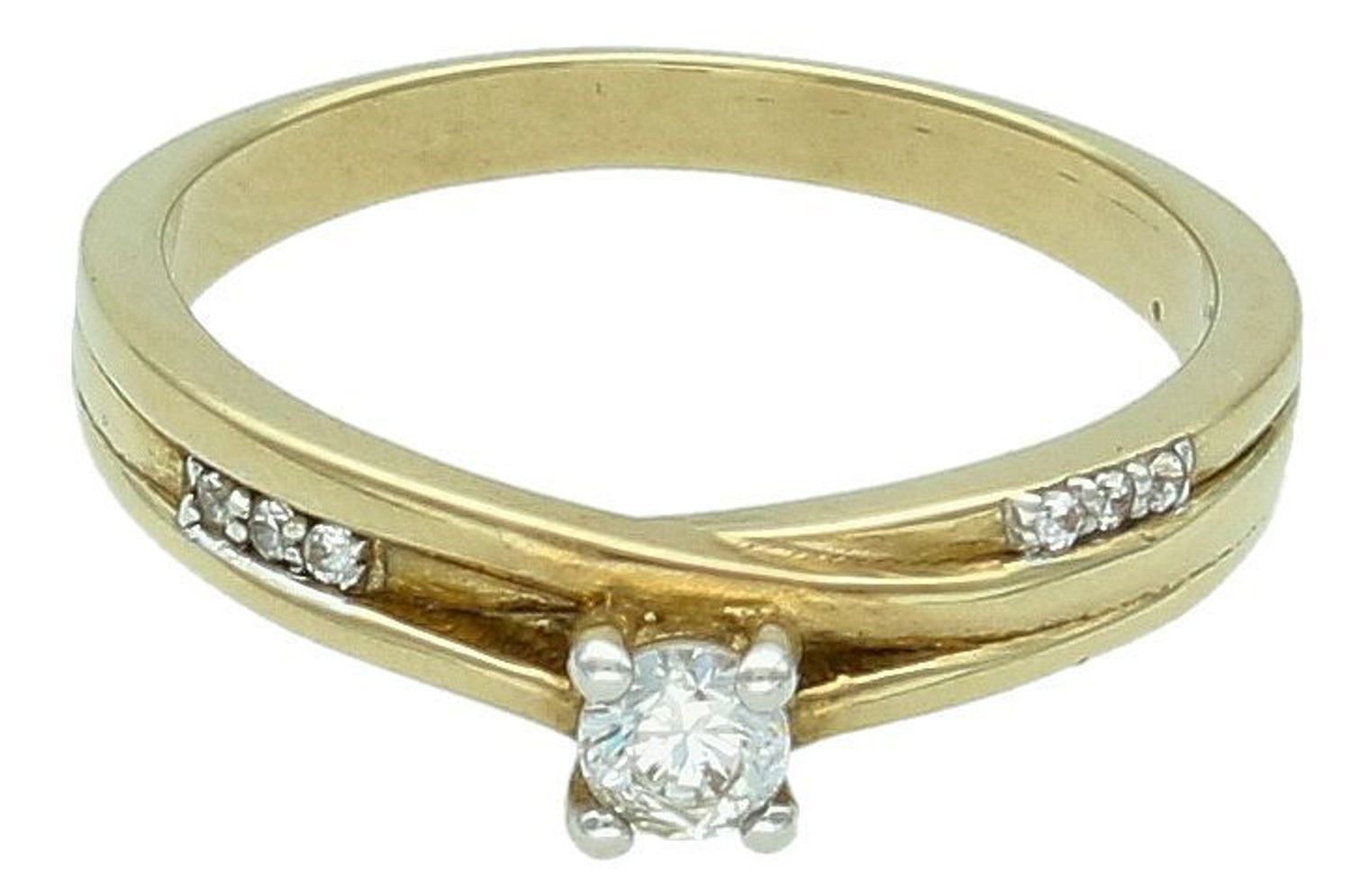 Złoty pierścionek na zaręczyny z cyrkonią C15008-333. Złoty pierścionek zaręczynowy z jedną cyrkonią w centralnej części ozdobiona koroną o klasycznej formie. Rami2.jpg