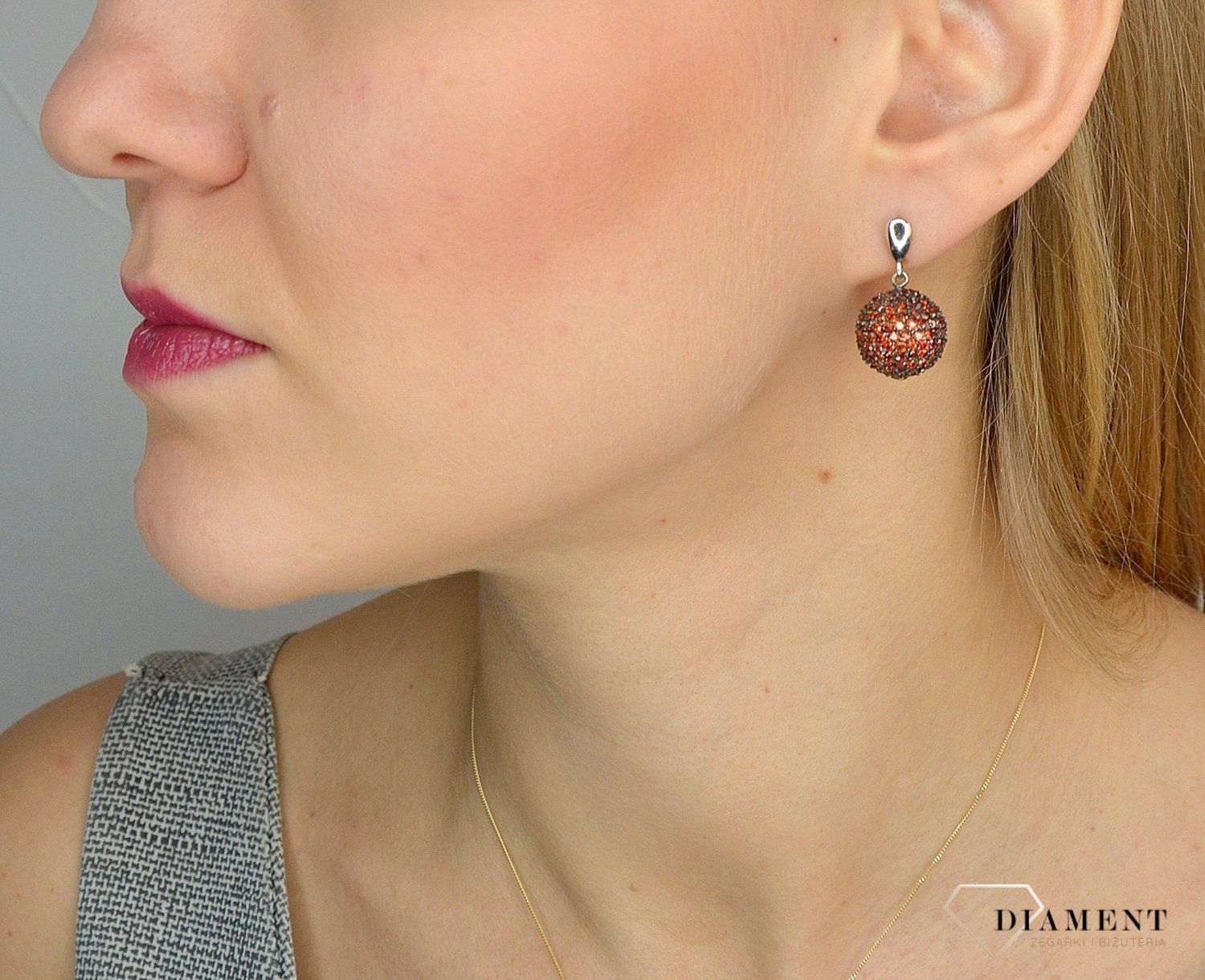 Srebrne kolczyki 925 wiszące kulki cyrkonia C16-ART-IKCO010.jpg