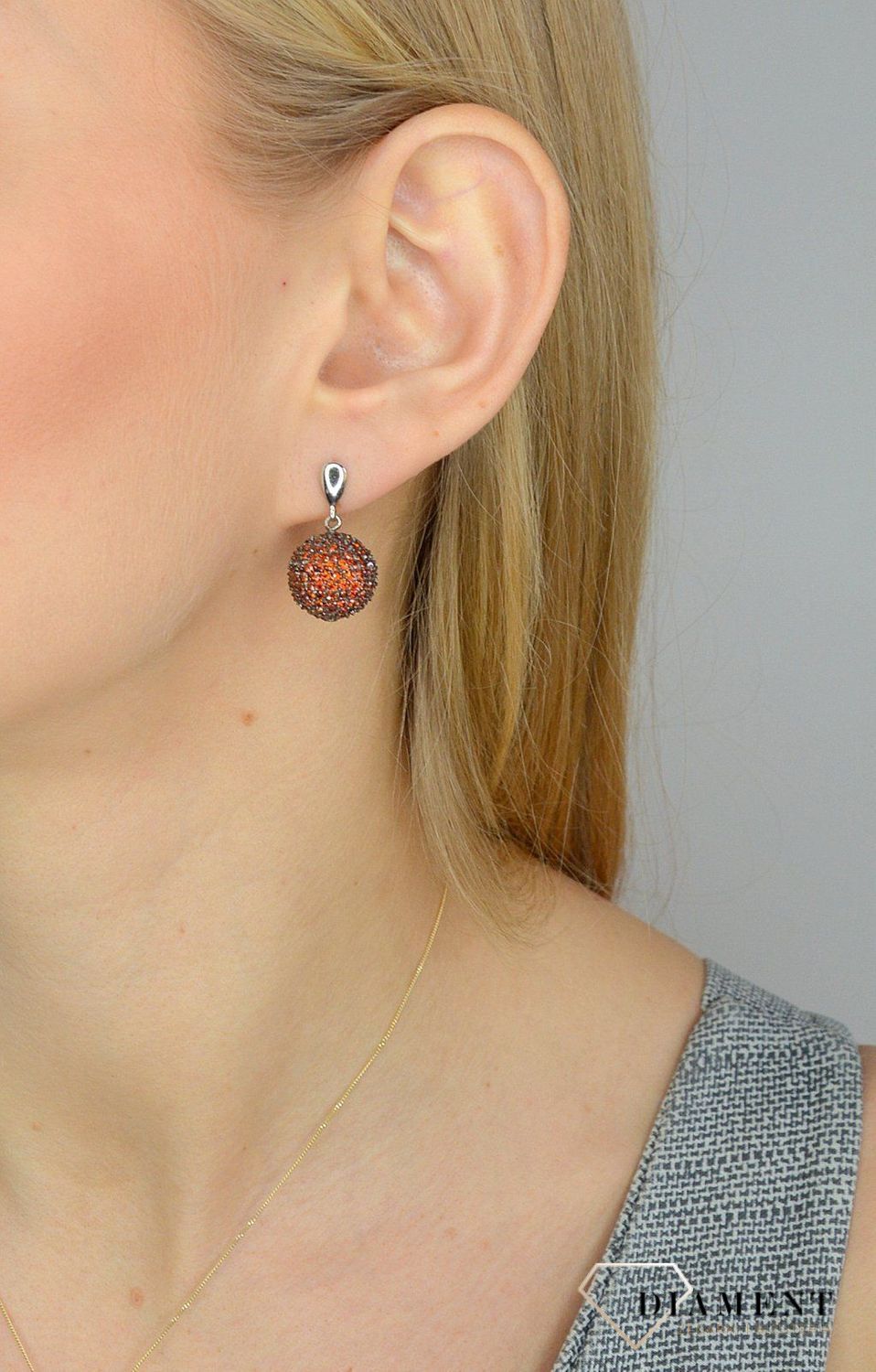 Srebrne kolczyki 925 wiszące kulki cyrkonia C16-ART-IKCO010.jpg