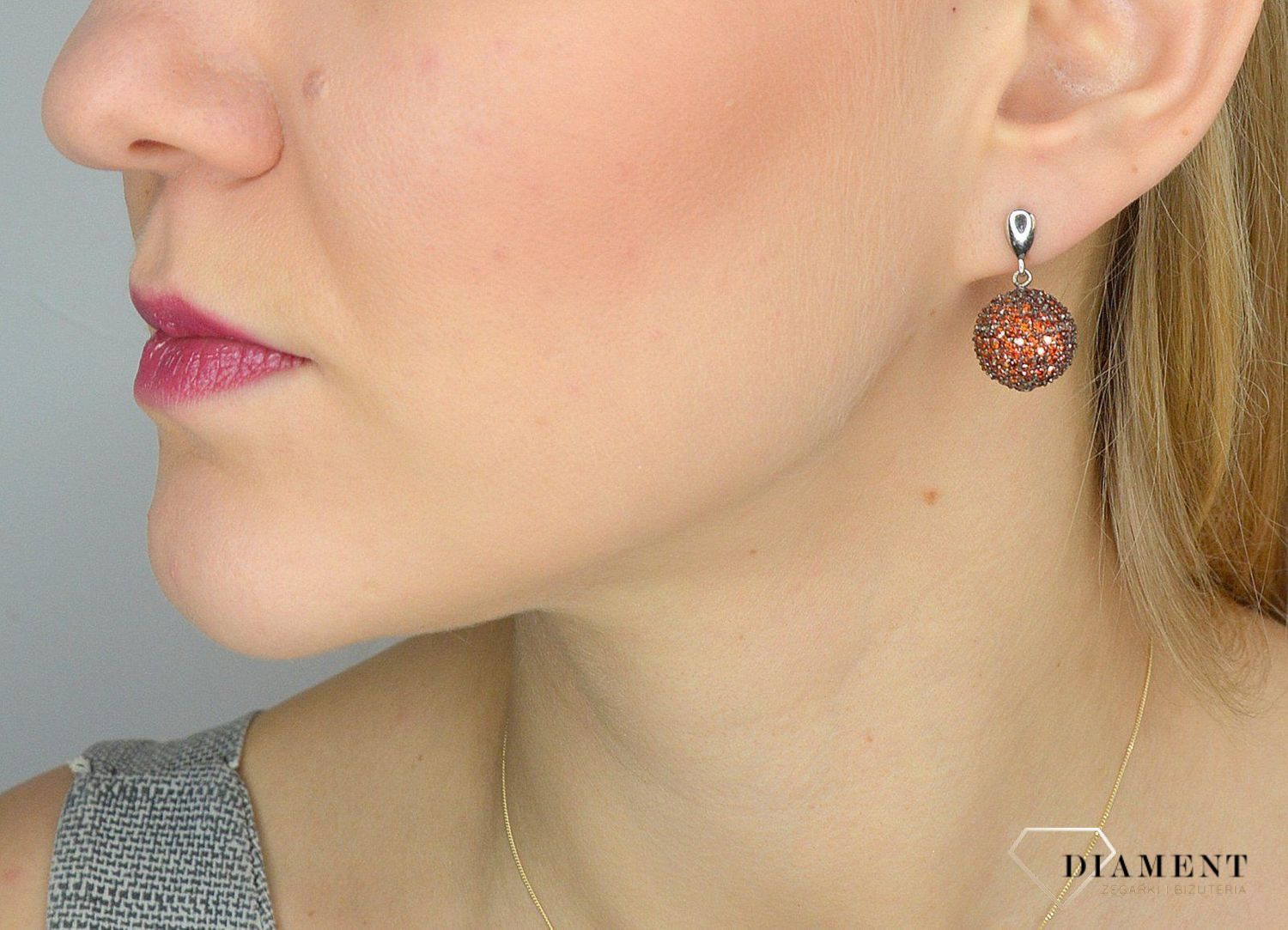 Srebrne kolczyki 925 wiszące kulki cyrkonia C16-ART-IKCO010.jpg