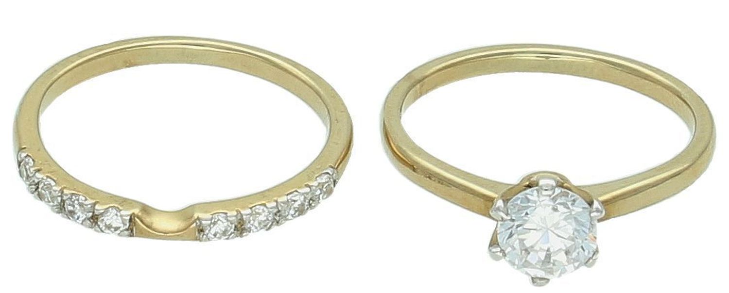 Zestaw złotych pierścionków klasyczny z cyrkonią oraz obrączka wysadzana cyrkoniami....jpg