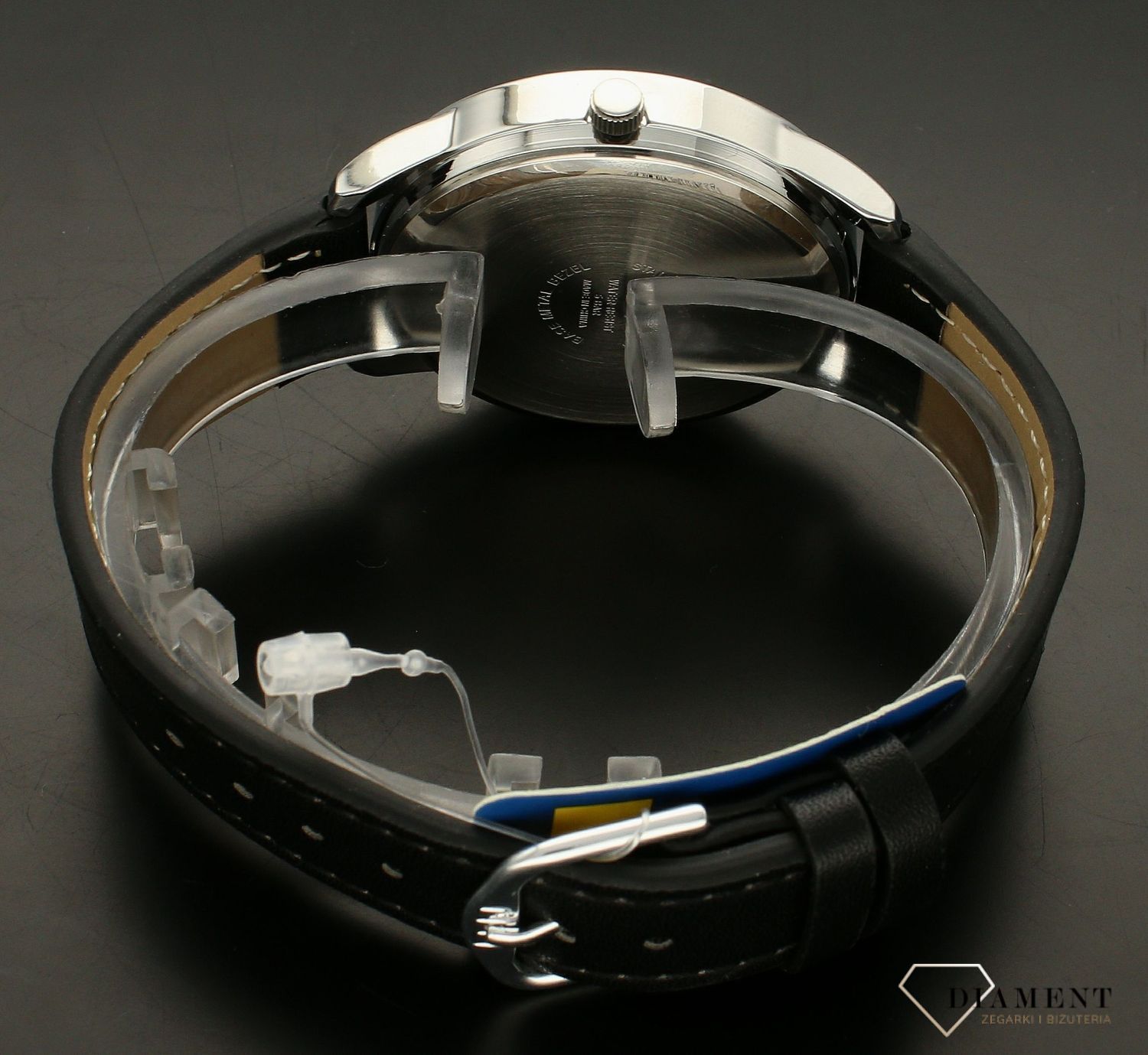 Zegarek męski QQ na czarnym pasku C32A-006P.jpg