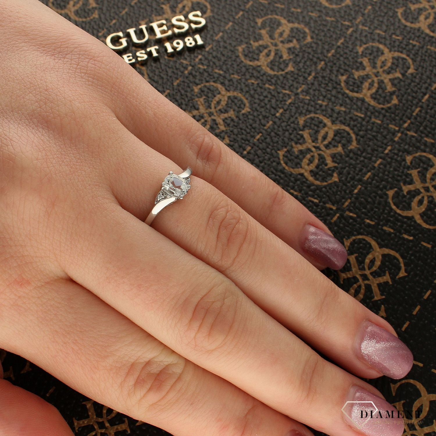 Pierścionek złoty DIAMENT 585 biały topaz i diamenty C51W69.jpg