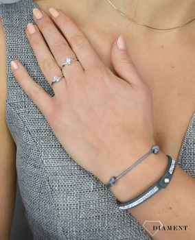 Pierścionek złoty DIAMENT 585 biały topaz i diamenty C51W69WTD. Piękny pierścionek został wykonany z najwyższej jakości złota próby 585. Piękny pierścionek z brylantem.  (2).JPG
