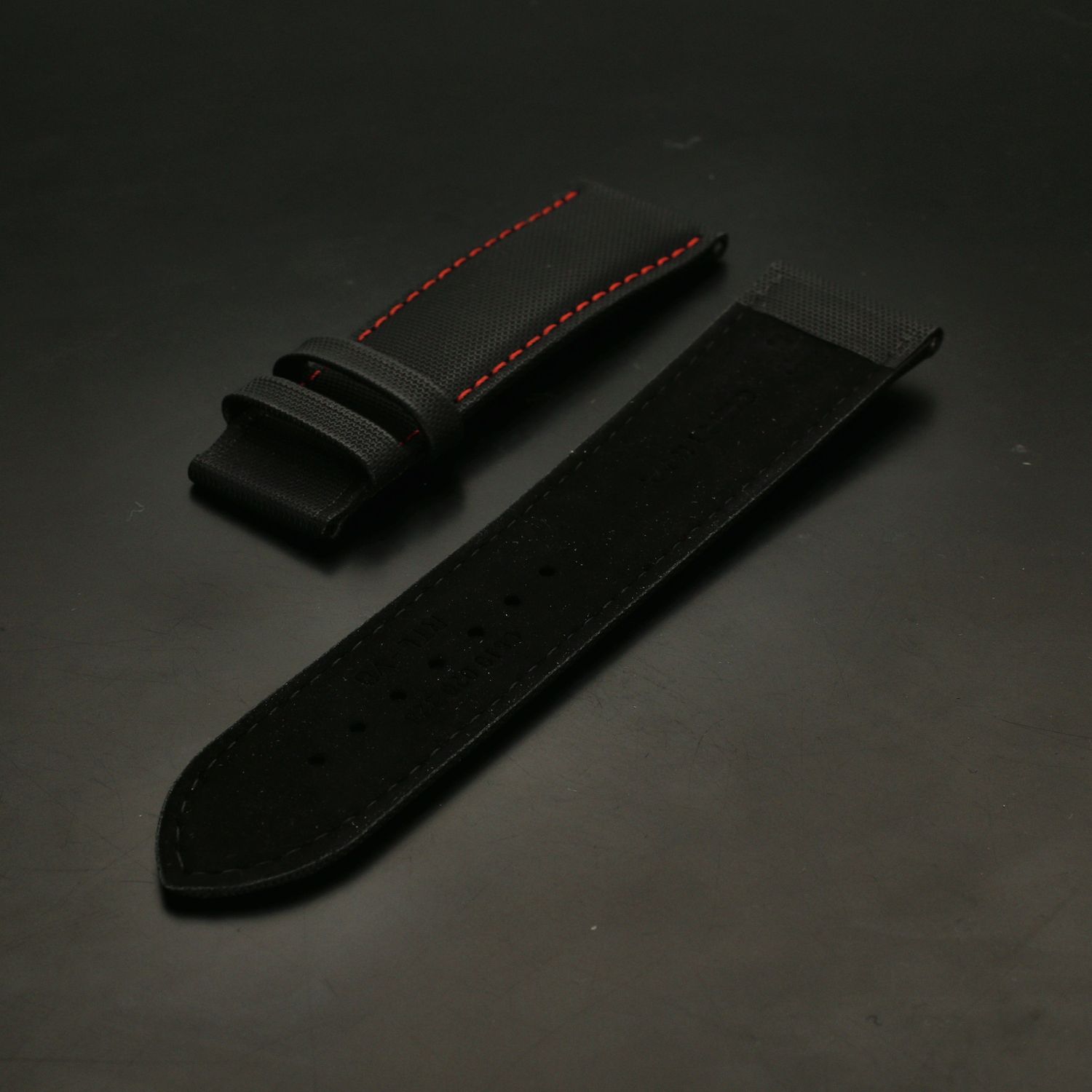 Pasek do zegarka Certina C610020328 czarny z czerwoną nicią.jpg