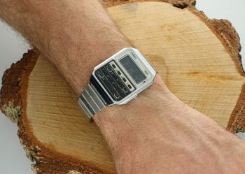 Zegarek Casio CA-500WE-7BEF Vintage Edgy z kalkulatorem. Nietypowy zegarek na prezent. Zegarek z kalkulatorem. Zegarek vintage, retro. Zegarek na komunię. Zegarek na prezent dla mężczyzny.5.jpg