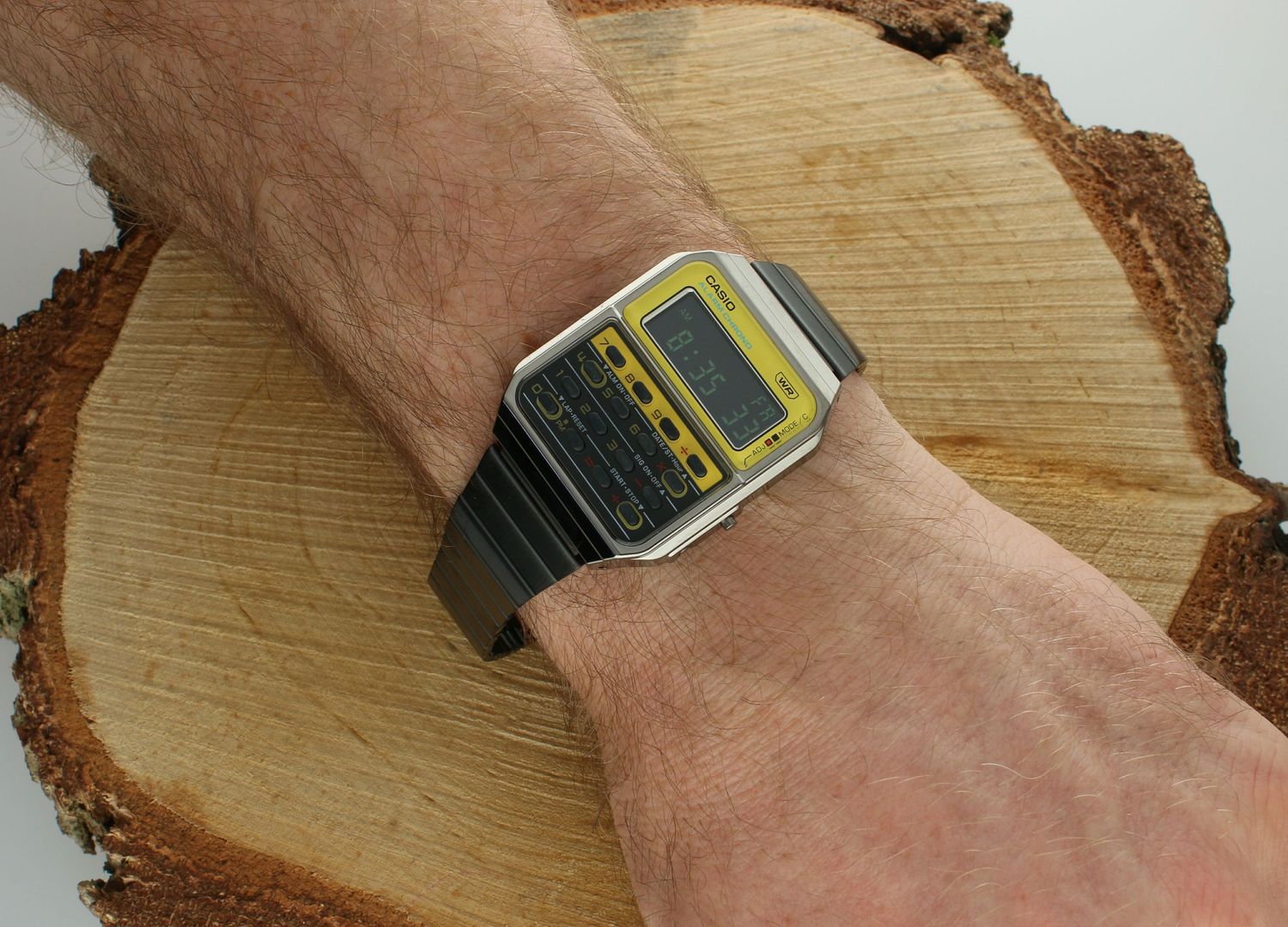 Zegarek Casio CA-500WEGG-9BEF Vintage Edgy z kalkulatorem. Nietypowy zegarek na prezent. Zegarek z kalkulatorem. Zegarek vintage, retro. Zegarek na komunię. Zegarek na prezent dla mężczyzny.  zegarek czarny.3.jpg