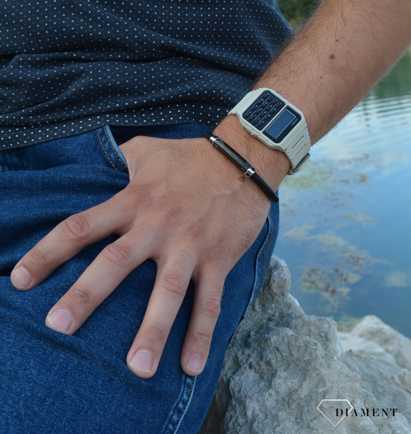 Zegarek męski Casio VINTAGE Oldschool Manish Color CA-53WF-8BEF.jpg