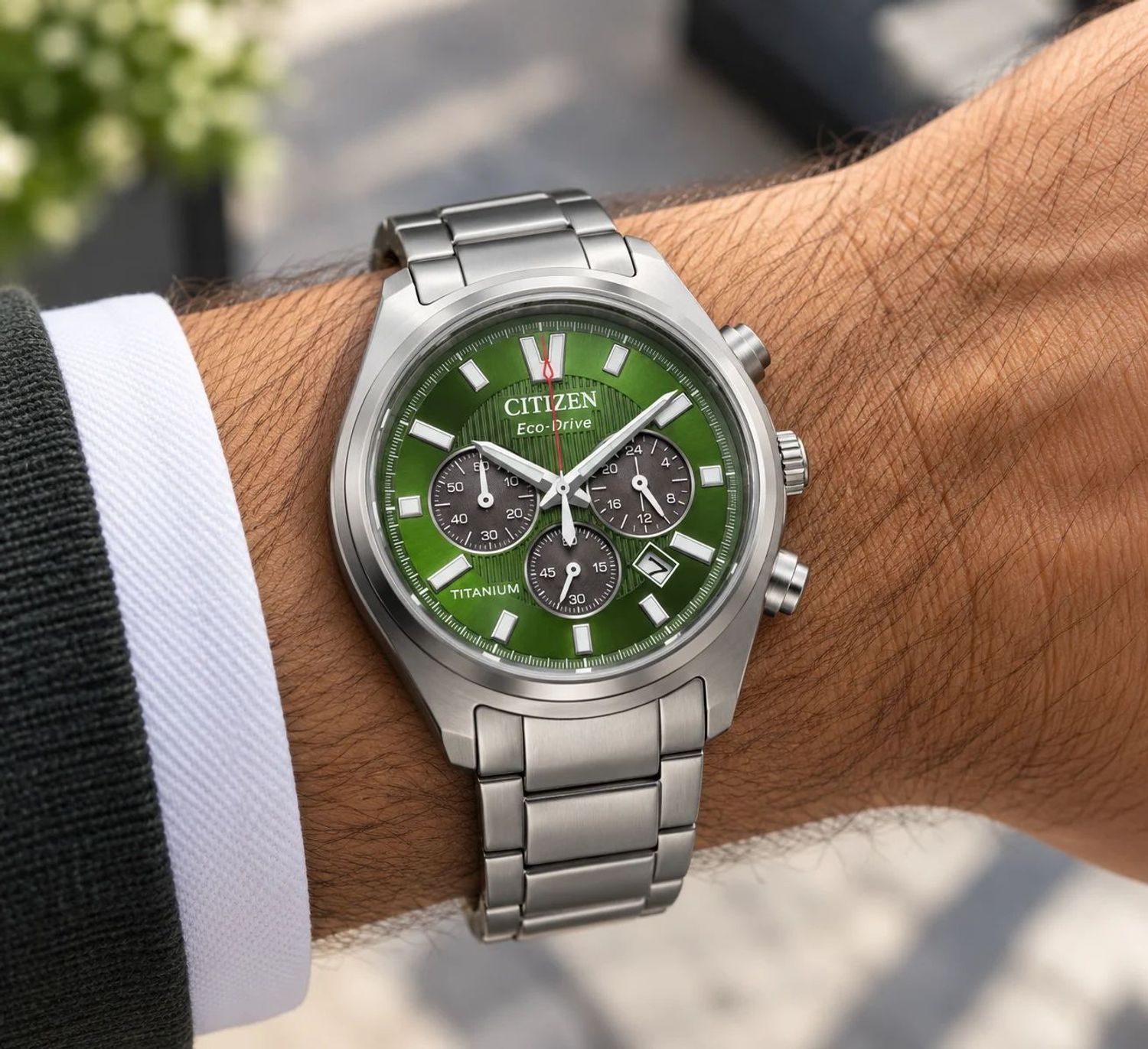 Zegarek męski Citizen Super Titanium Chrono CA4750-51X Eco-Drive – tytanowy z zieloną tarczą (3).jpg
