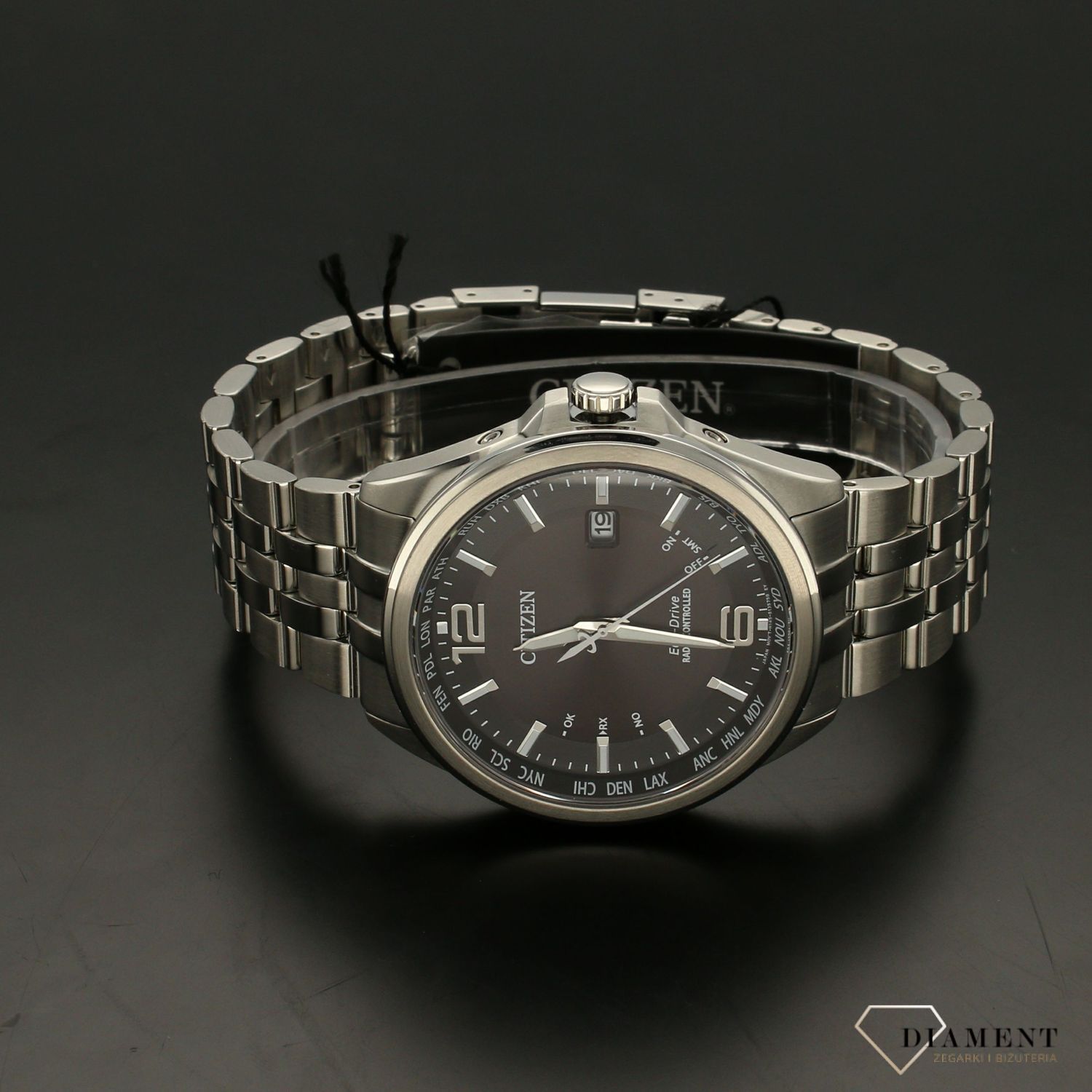 Zegarek męski Citizen Radio Controlled, eco-drive CB0010-88E (2).jpg
