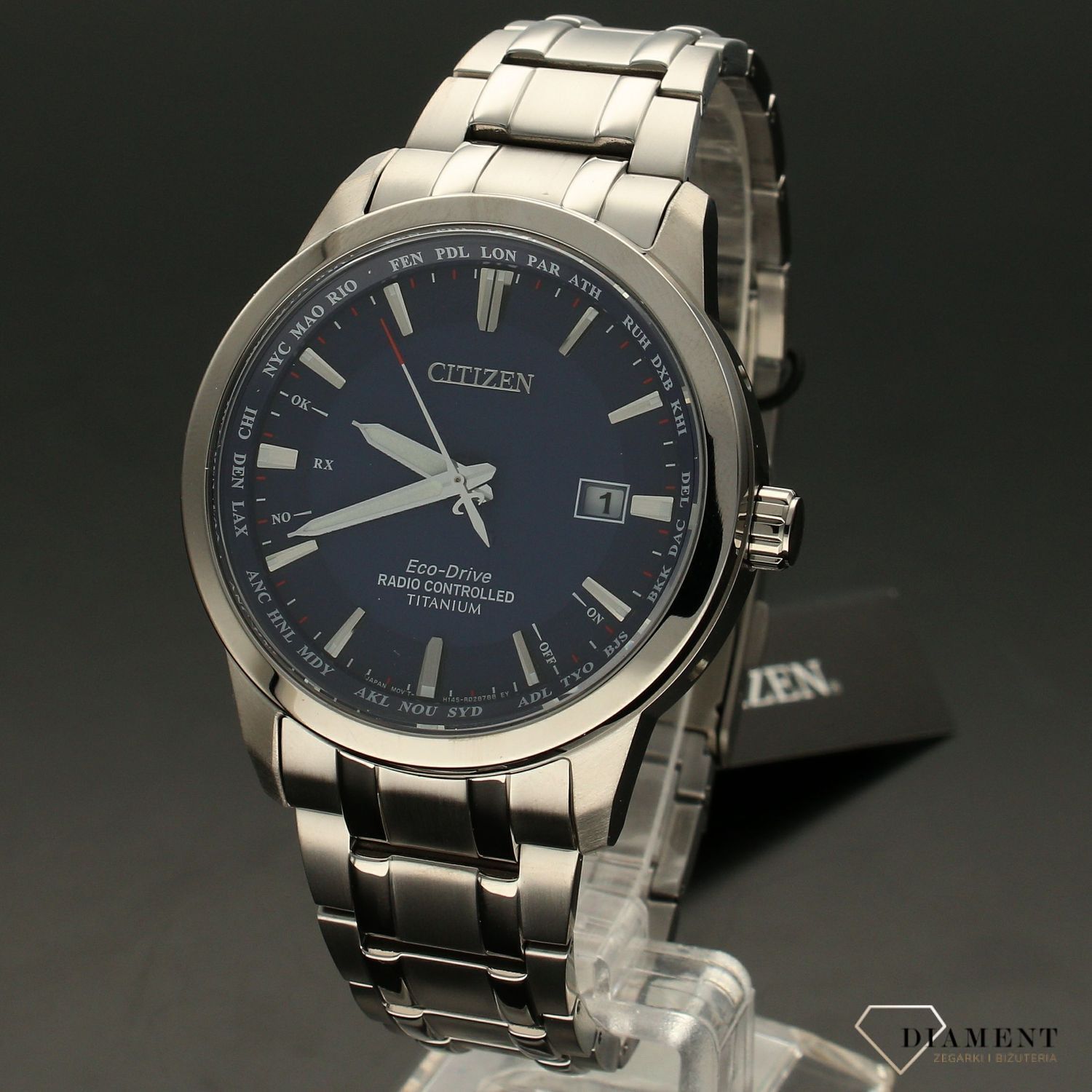 Zegarek męski Citizen zasilany światłem, sterowany radiowo CB0190-84L.jpg