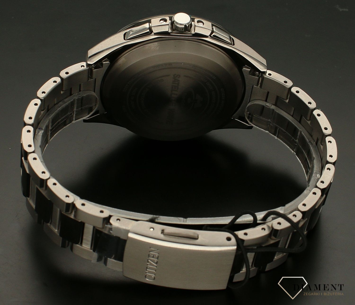 Zegarek męski Citizen Solar Szafirowe szkło Tytan Chronograph Radio Controlled CC9015-54E.webp