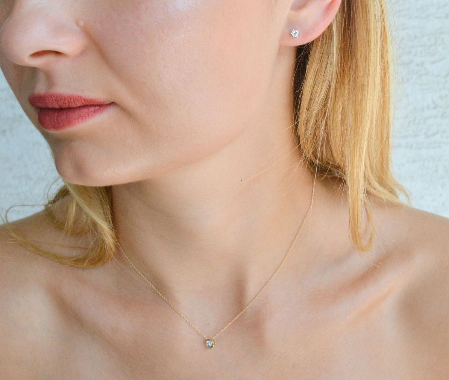 Kolczyki złote Pojedyncze Diamenciki 0,11 ct 585 CE1605Y.jpg