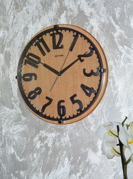 Zegar ścienny drewniany Rhythm CMG106NR07 ✓ Zegar na ścianę drewniany z szarymi cyframi ✓ zegary ścienne drewniane w sklepie z zegarami Zegarki-Diament.pl ✓ (3).JPG
