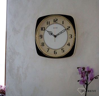 Zegar na ścianę do salonu kwadratowy Rhythm CMG509NR06. Zegar na ścianę do salonu ze szkłem mineralnym (1).JPG