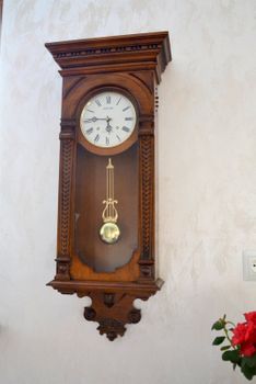 Zegar ścienny drewniany wiszący Rhythm z melodiami i wahadłem ✓Zegary ścienne✓Zegary szafkowe ✓Zegary ścienne z wahadłem✓ Autoryzowany sklep✓ Kurier Gratis 24h (8).JPG
