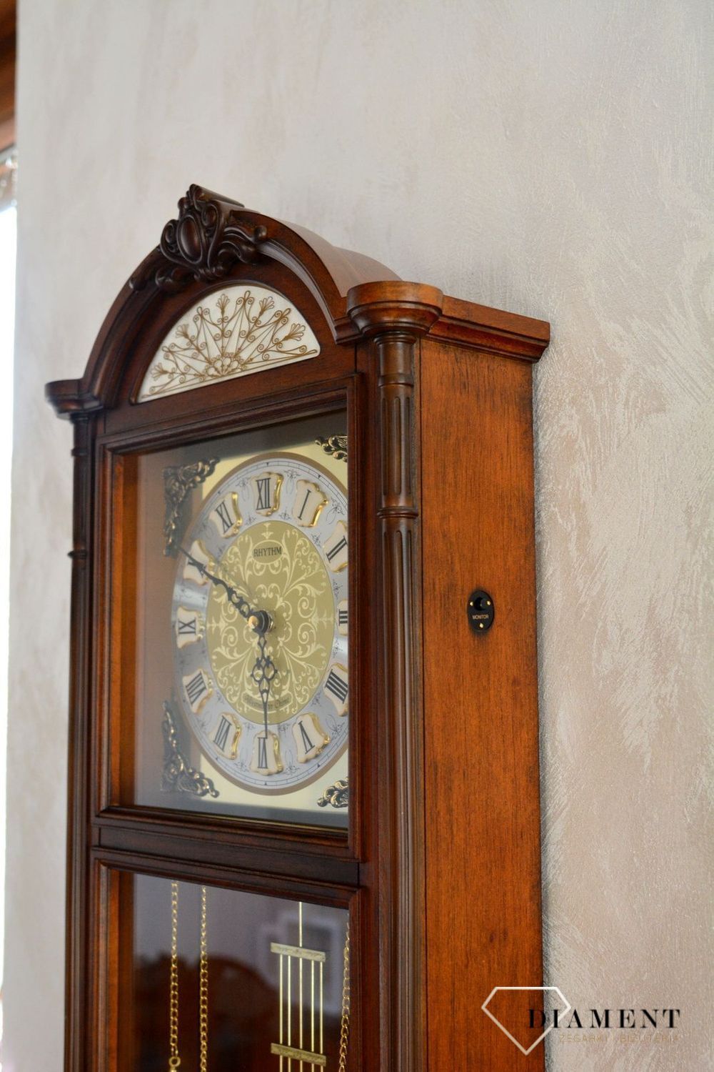Zegar ścienny drewniany z wahadłem Rhythm CMJ515NR06. Zegar z japońskim mechanizmem. Dwa lata gwarancji. Grawer gratis. Prezent dla rodziców. Zegar ścienny drewniany wiszący (4).JPG