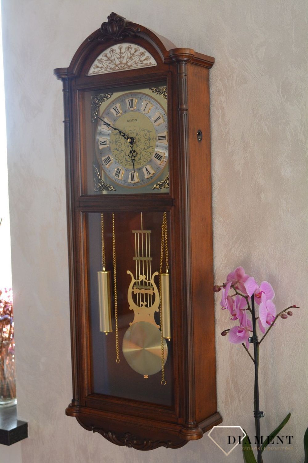 Zegar ścienny drewniany z wahadłem Rhythm CMJ515NR06. Zegar z japońskim mechanizmem. Dwa lata gwarancji. Grawer gratis. Prezent dla rodziców. Zegar ścienny drewniany wiszący (4).JPG