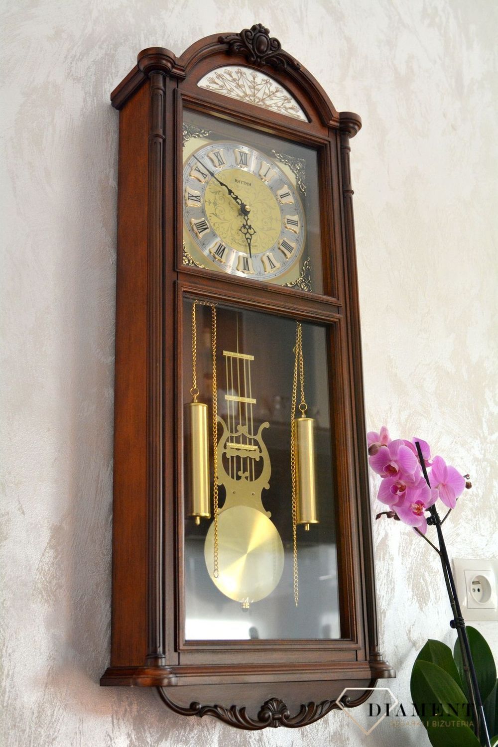 Zegar ścienny drewniany z wahadłem Rhythm CMJ515NR06. Zegar z japońskim mechanizmem. Dwa lata gwarancji. Grawer gratis. Prezent dla rodziców. Zegar ścienny drewniany wiszący (4).JPG