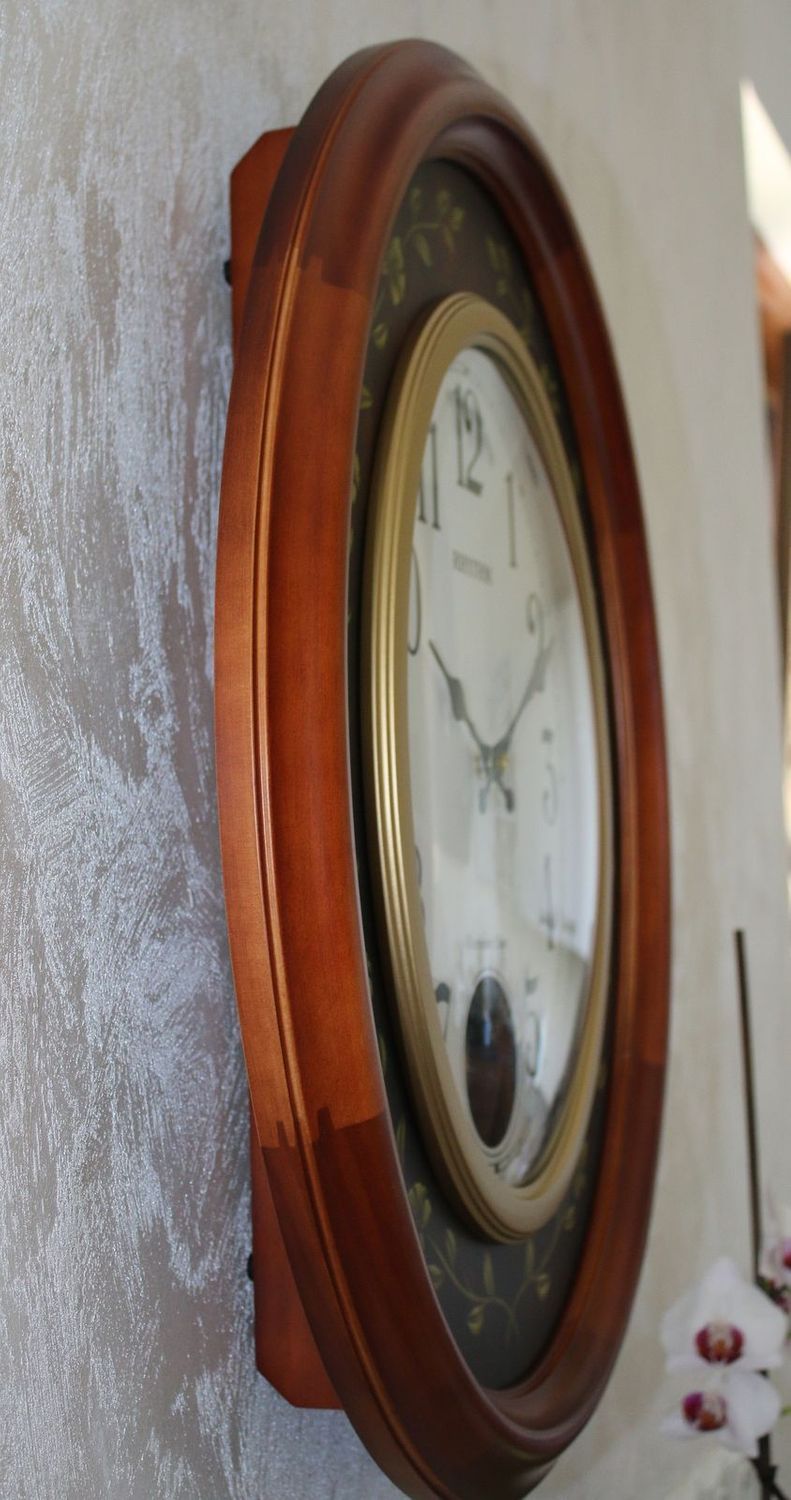 Zegar ścienny drewiniany z wahadłem CMJ580NR06-001.jpg