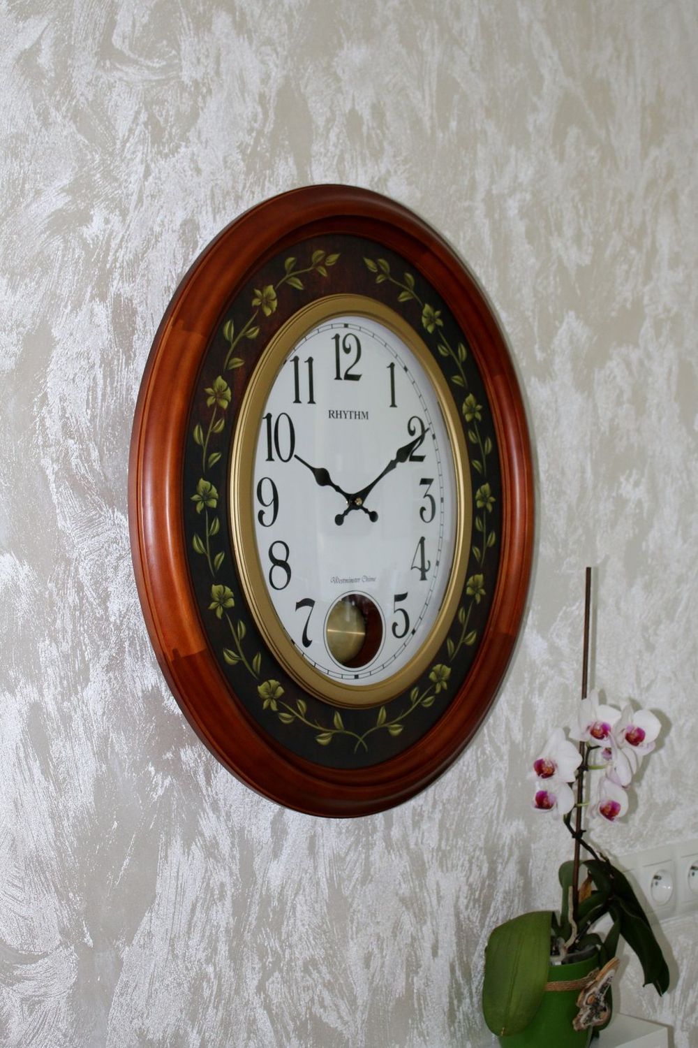 Zegar ścienny drewiniany z wahadłem CMJ580NR06-001.jpg