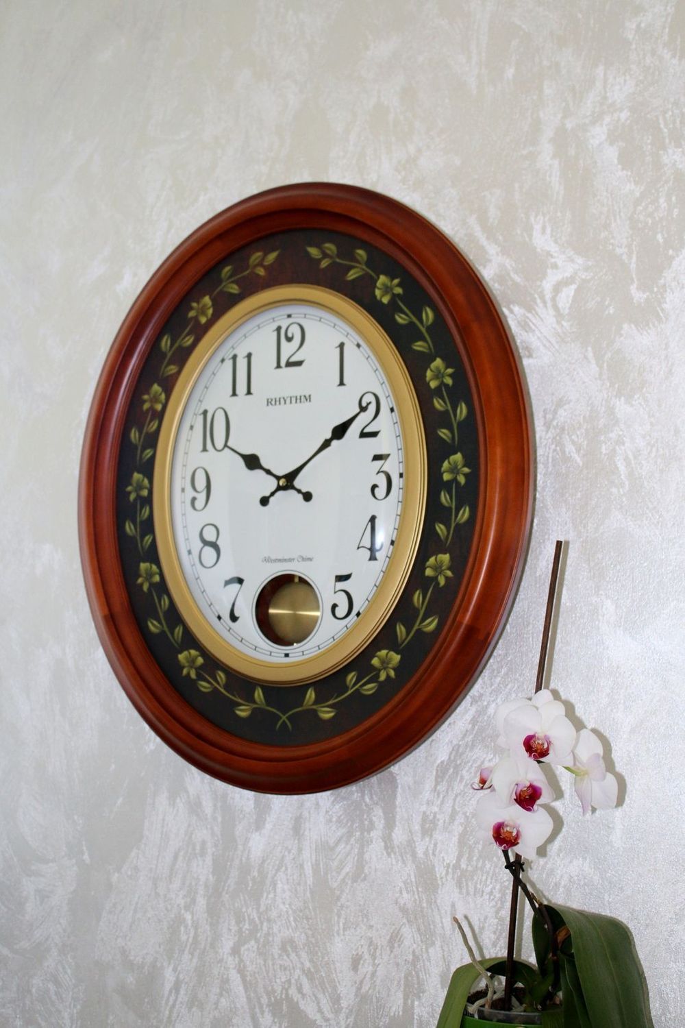 Zegar ścienny drewiniany z wahadłem CMJ580NR06-001.jpg