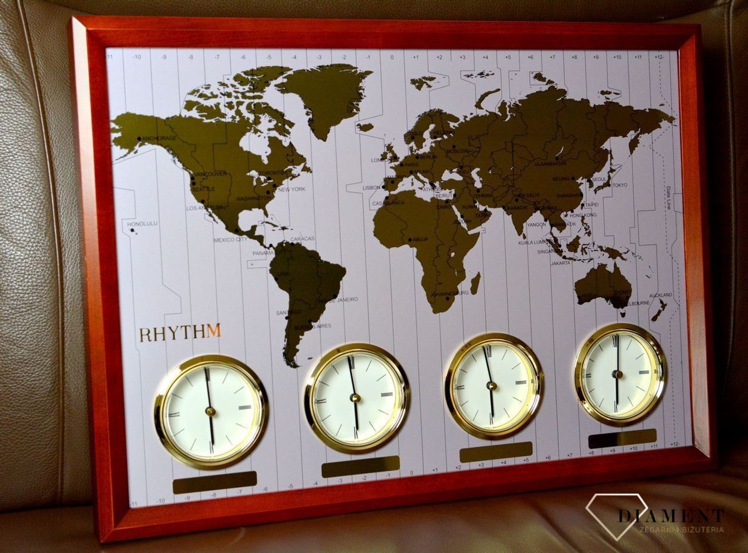 Zegar ścienny strefy czasowe 'Mapa Świata' RHYTHM. Zegar ścienny do hotelu drewniany. Zegar ścienny Czasy Świata. Zegary drewniane. Zegary do hotelu.  (7).JPG