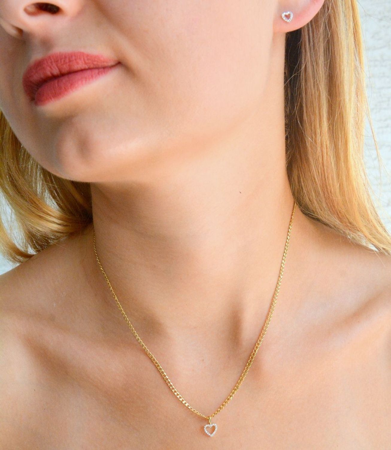 Zawieszka złota Delikatne serduszko z 18 Diamentami 585 CP4537Y.jpg