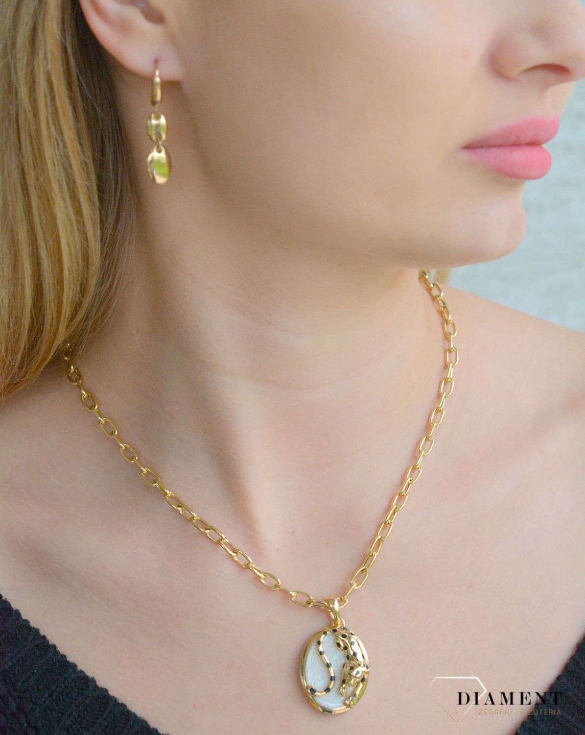 Złoty naszyjnik damski 585 pantera na owalnej masie perłowej CPL375 (2).jpg