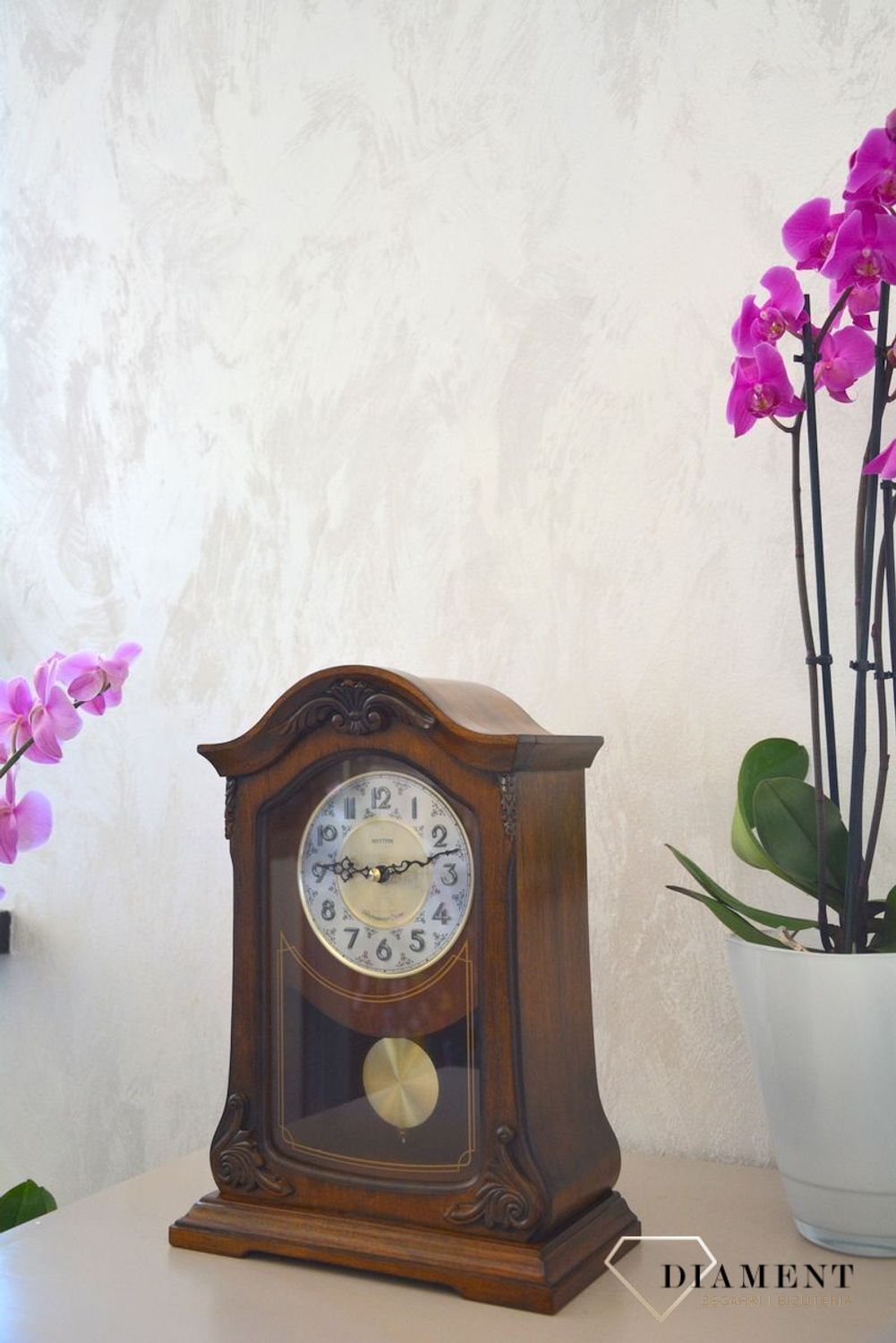 Zegar kominkowy Rhythm CRJ717CR06  Ciemny Orzech, melodyjny, kwarcowy.jpg