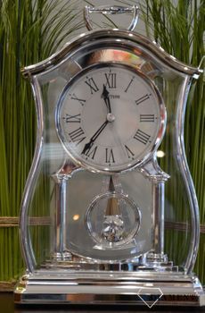 Zegar kominkowy srebrny Rhythm z wahadłem ✓ Zegar kominkowy✓Zegar na kominek wymarzony prezent, prezent na rocznicę (6).JPG