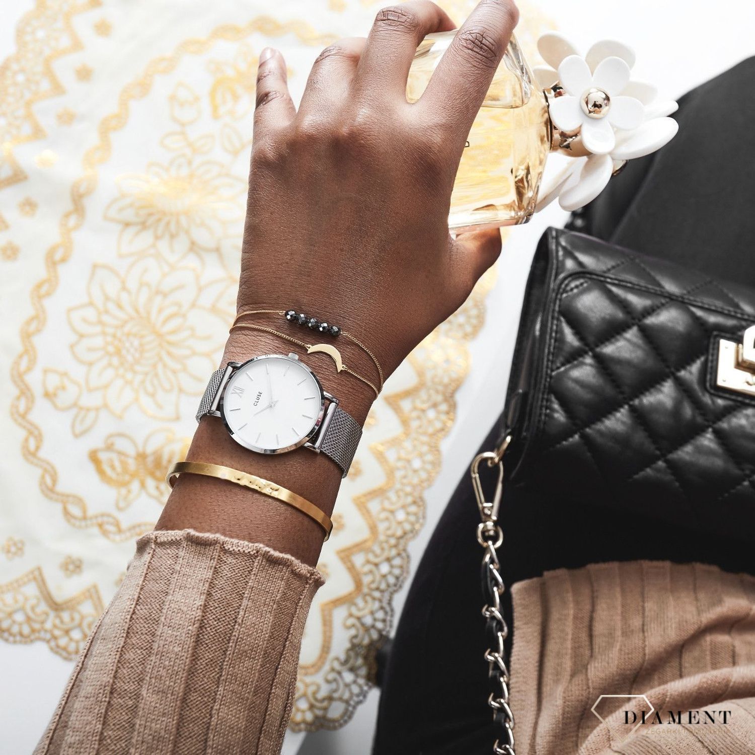 Zegarek damski Cluse to świetny i piękny dodatek do stylizacji. Zegarek to świetny pomysł na prezent dla kobiety. Grawer gratis! Zapraszamy! v (2).jpg