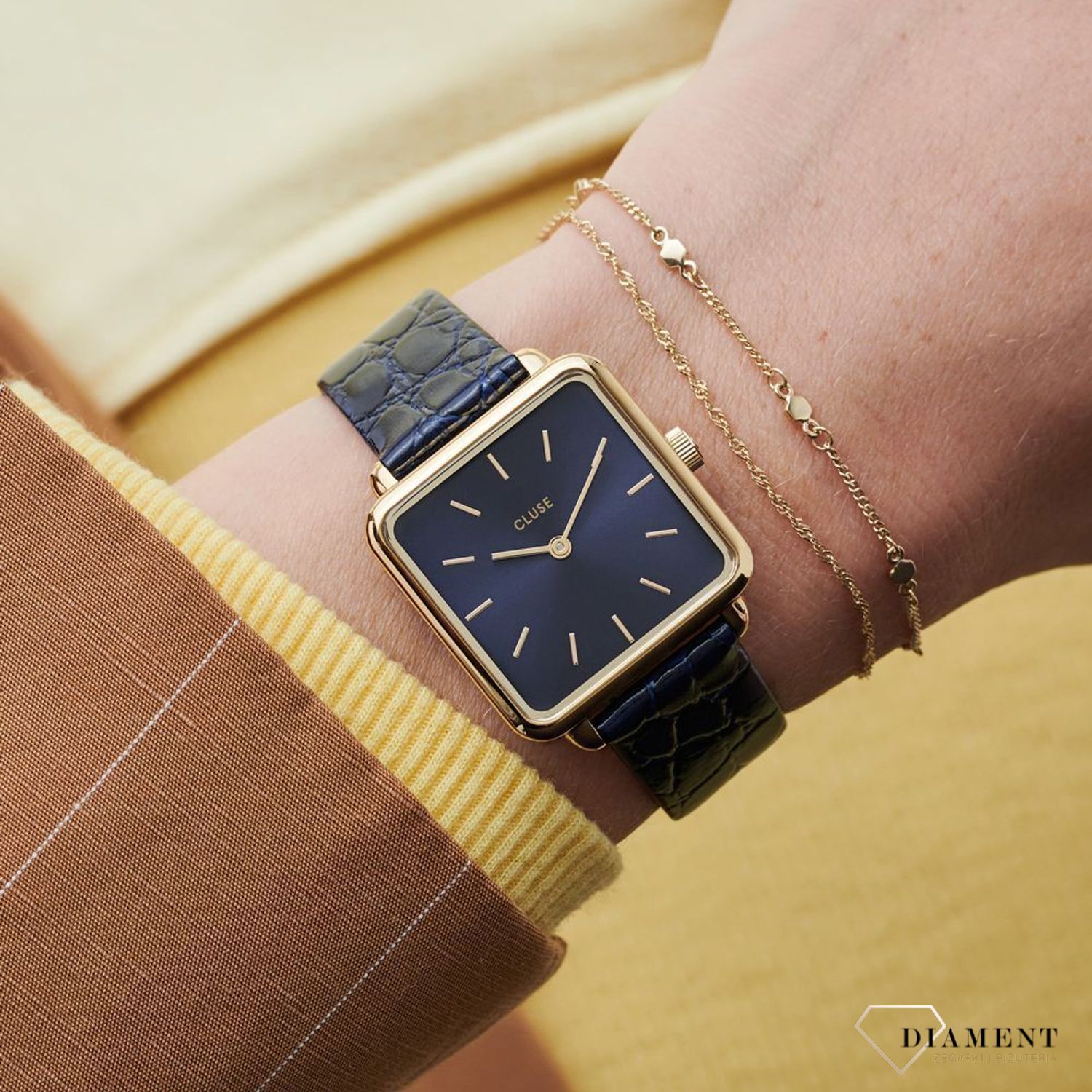 Zegarek damski CLUSE CW0101207028  (3).jpg