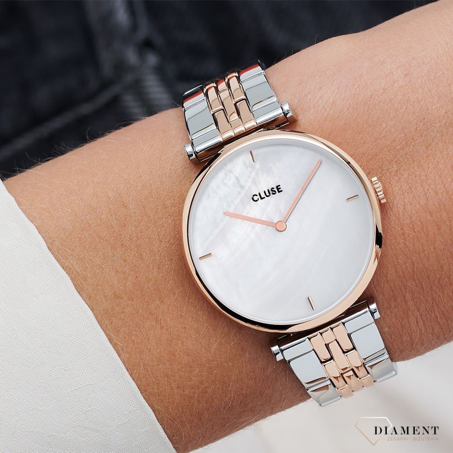 Zegarek damski Cluse w pięknej okrągłej kopercie w kolorze różowego złota z tarczą masy jubilerskiej, to modne i piękne połączenie. Zegarek to idealny prezent.  (2).jpg