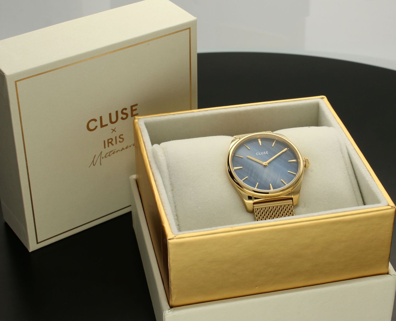 Zegarek damski CLUSE Féroce Petite Gold Colour CW0101212007v (2).jpg