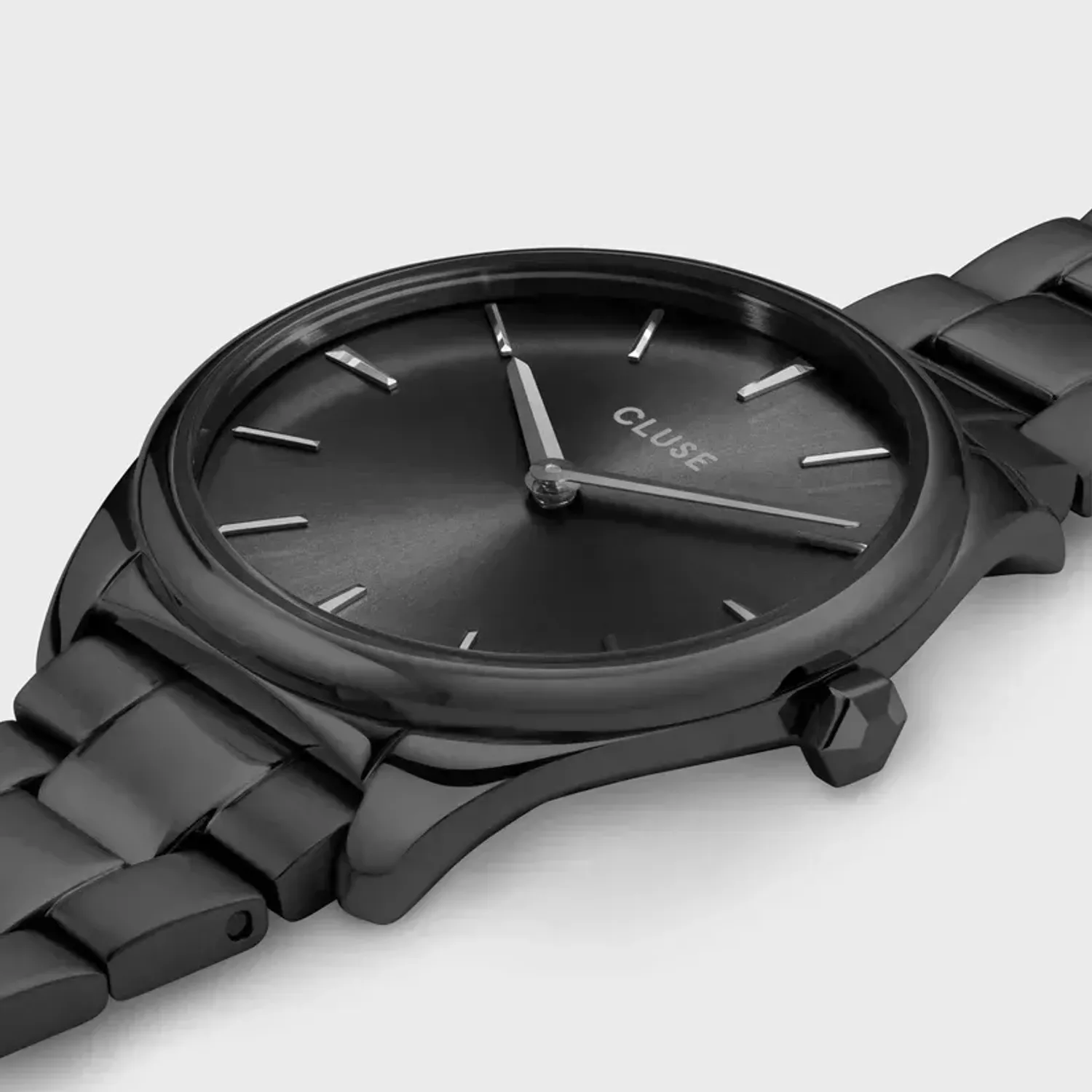 Zegarek damski na czarnej bransolecie Féroce Petite Black CW11214 (2).webp