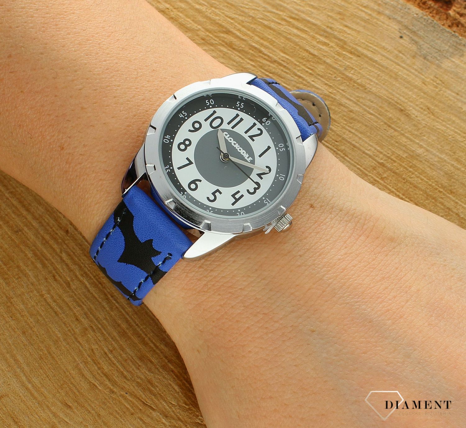 Zegarek dziecięcy dla chłopca Batman Superbohater CWB0052 Clockodile.  Zegarek sportowy dla chłopca. Wyraźny zegarek dla chłopaka. Pierwszy zegarek. Nauka godziny. Prezent dla dziecka.1.png