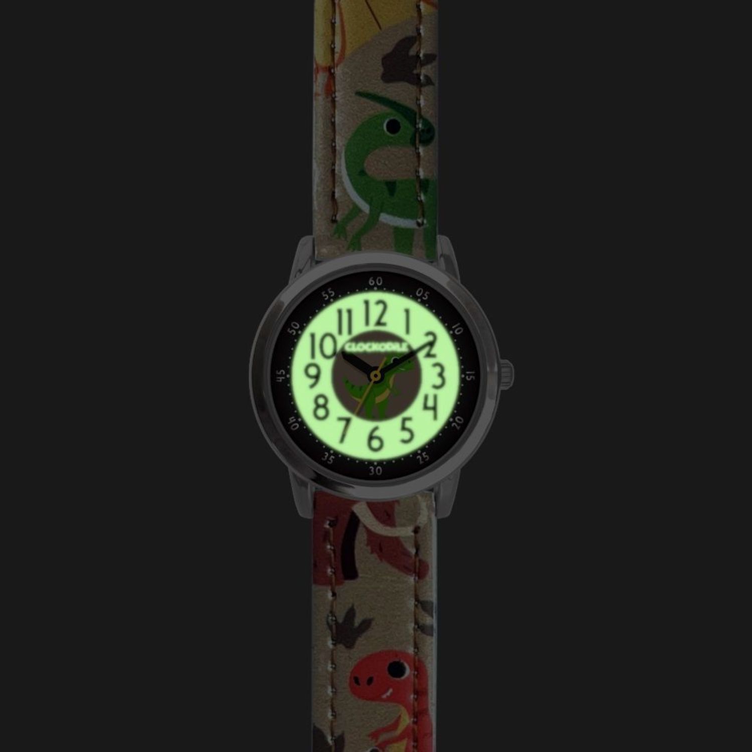 Zegarek chłopięcy Clockodile beżowy CWB0101 DINOZAURY. Zegarek dla dziecka LAVVU CLOCKODILE CWB0101, wyposażony jest w kwarcowy mechanizm, zasilany za pomocą baterii. Mechanizm japoński mieści się w wytrzymałej, o.jpg