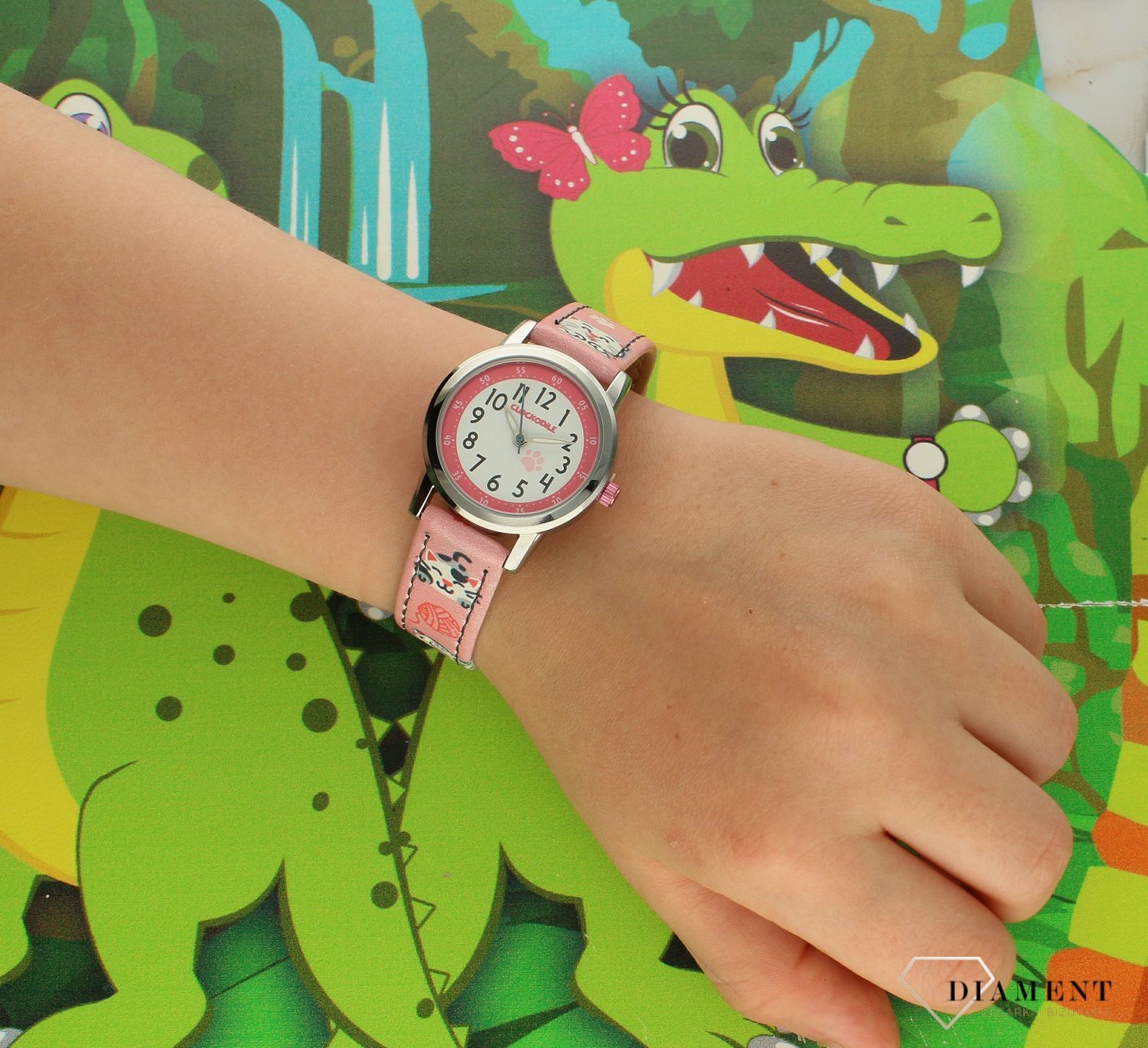 Zegarek dziecięcy dla dziewczynki 'Różowy pasek w kotki' CWG5141. Zegarek dla dziecka LAVVU CLOCKODILE CWG5141 różowy w koty na baterię. Zegarek dla dziecka. Dziecięcy dsrwszy zegarek. Zegarek do łatwego odczytania godziny. Na prez (1).jpg